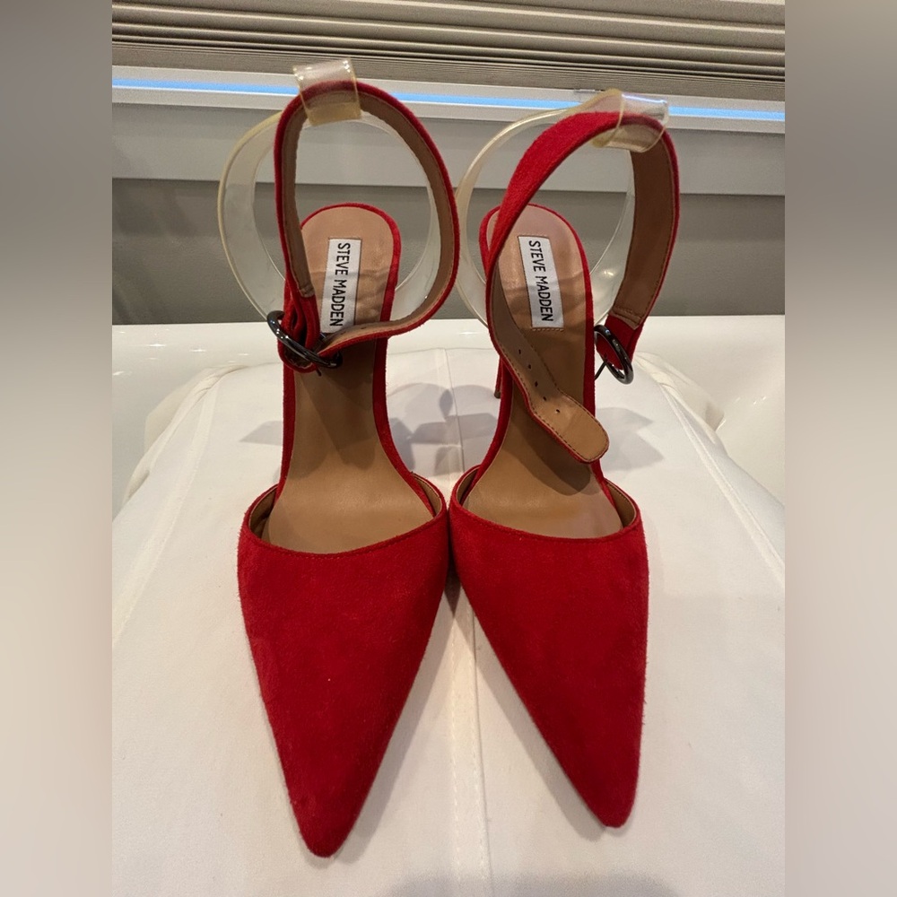 Steve Madden Vibrant Red Pointed Heels
